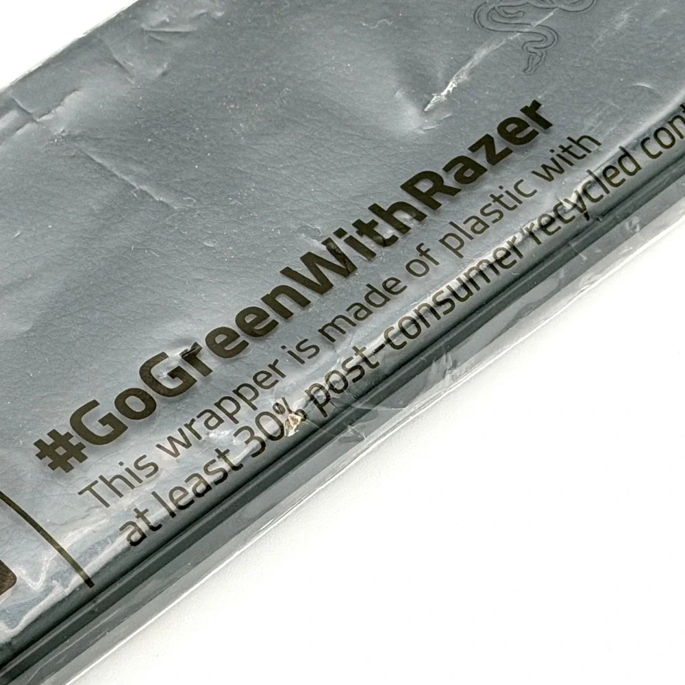 Razer Ergonomic Wrist Rest for Full-sized Keyboards Black Leatherette Cushion